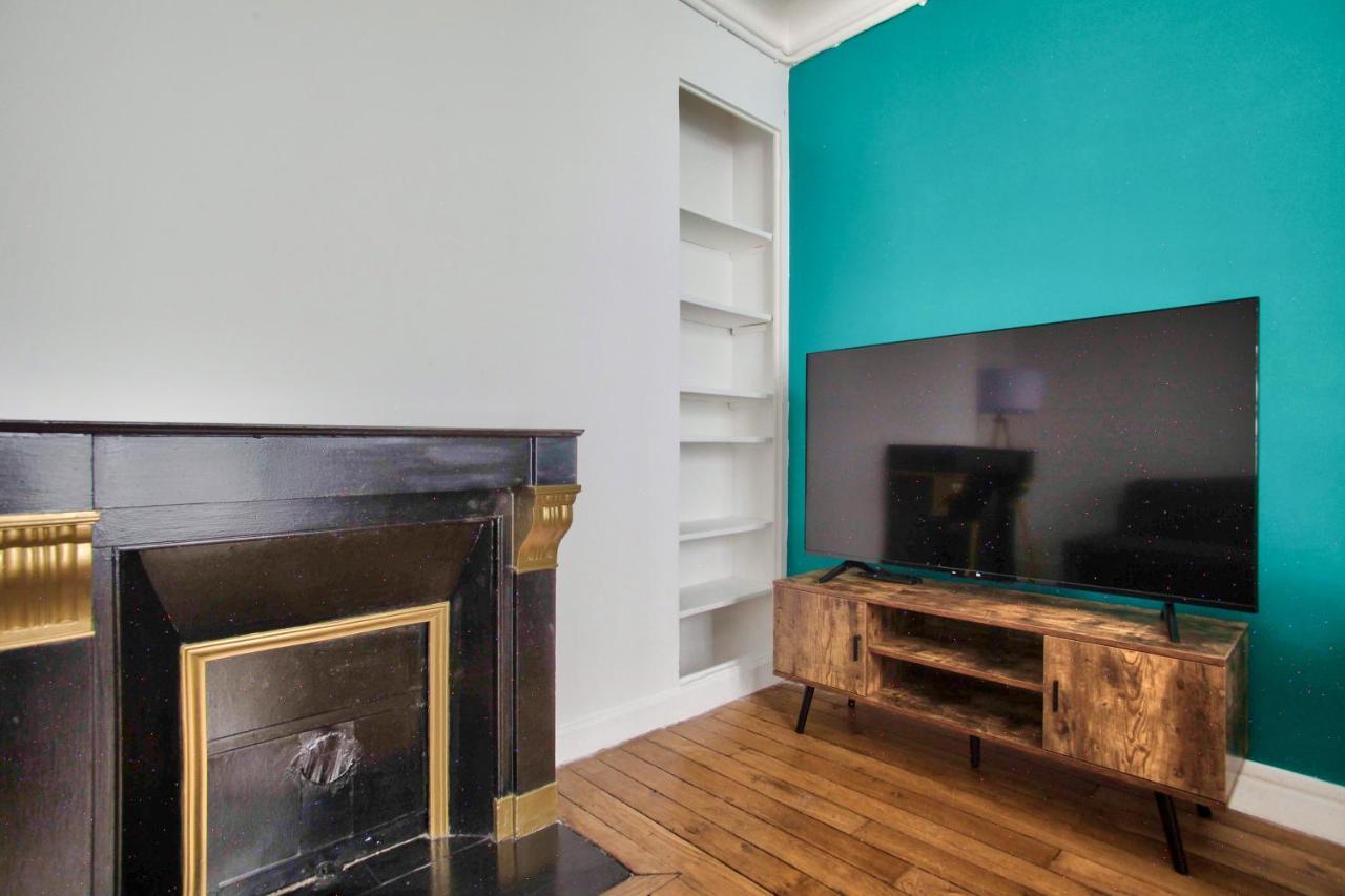 Luxurious 1 Bedroom Notre Dame De Monge Free Netflix Parigi