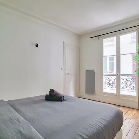 Apartment Luxurious 1 Bedroom Notre Dame De Monge Free Netflix Paris